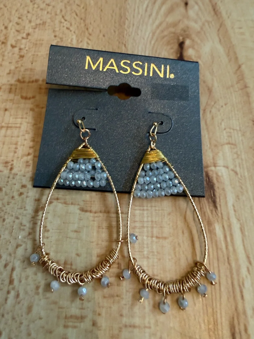NWT. Massani. Beaded Dangle Drop Earrings.